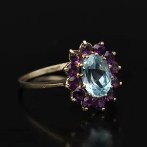 9ct Gold Topaz and Amethyst Ring