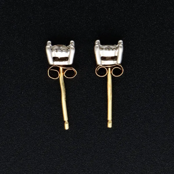 18ct Gold Diamond Earrings