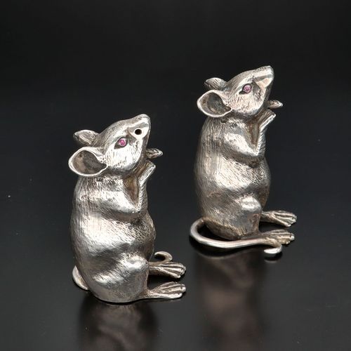 Rare Pair of Silver Salt and Pepper Mice image-1