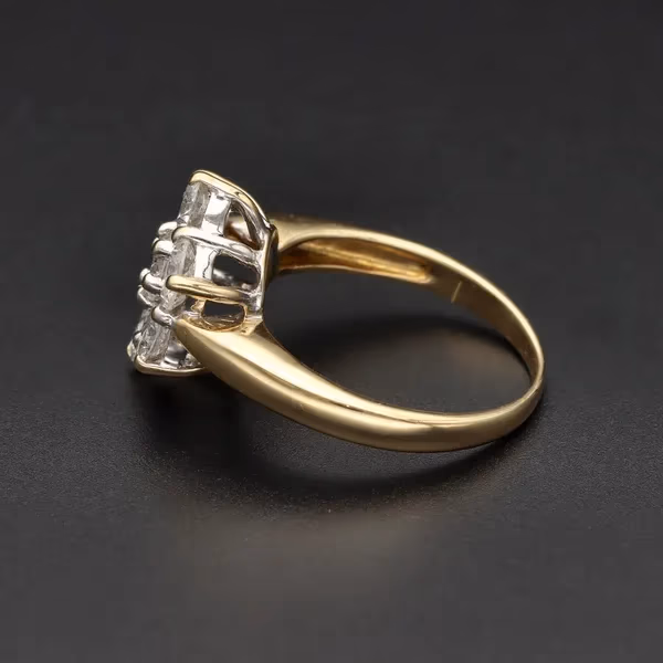 18ct Yellow Gold 1.50ct Natural Diamond Cluster Ring