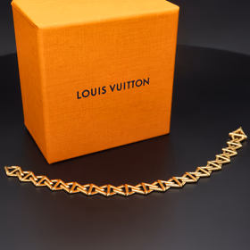 Louis Vuitton 18ct Yellow Gold LV Volt Curb Chain Bracelet