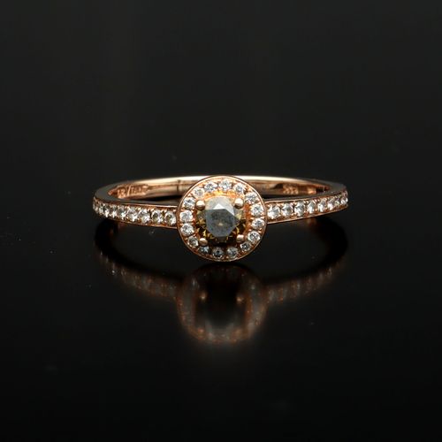 14ct Gold Le Vian Diamond Ring image-2