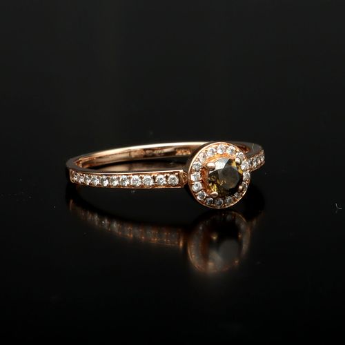 14ct Gold Le Vian Diamond Ring image-1