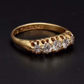 18ct Gold Diamond Ring