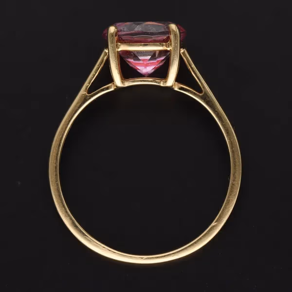 Vintage 9ct Gold Pink Topaz Ring