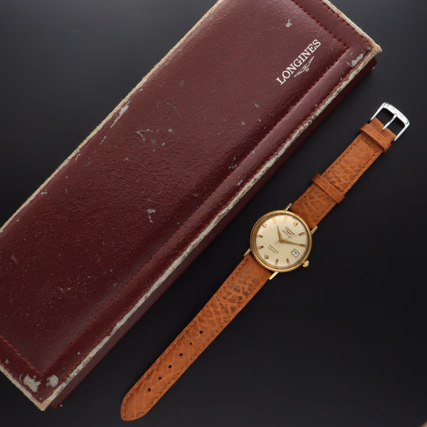 Vintage 18ct Gold Longines Admiral Five Star Linen Dial Watch