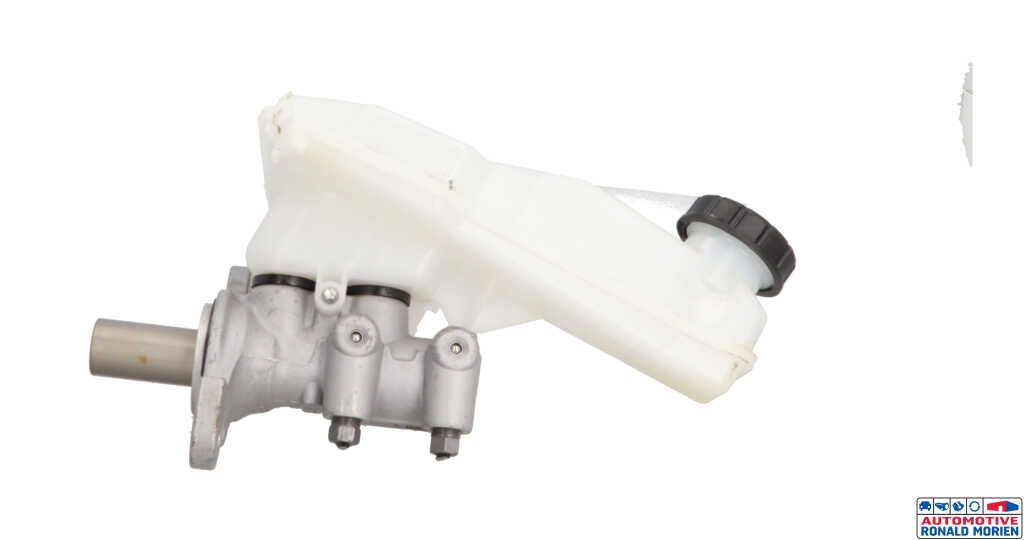 Used Master cylinder Peugeot 208 II (UB/UH/UP) e-208 Price € 49,01 Inclusive VAT offered by Automaterialen Ronald Morien B.V.
