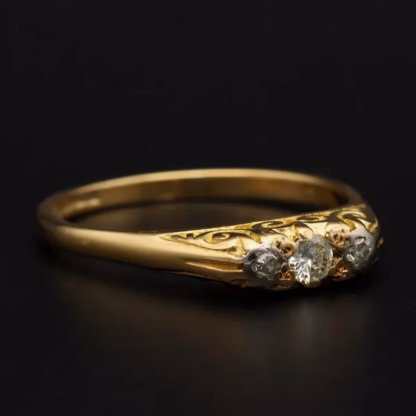 18ct Gold Diamond Trilogy Ring