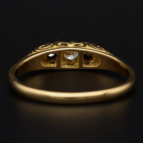 18ct Gold Diamond Trilogy Ring image-5