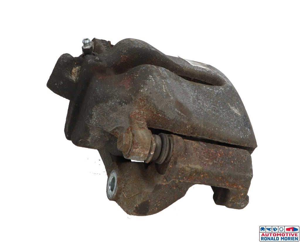 Used Front brake calliper, left Opel Crossland/Crossland X 1.2 Turbo 12V Price € 45,00 Inclusive VAT offered by Automaterialen Ronald Morien B.V.