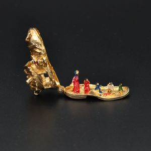 9ct Gold Old Woman in a Shoe Charm