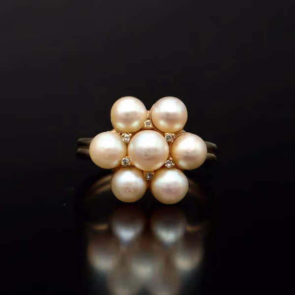 Tests As 9ct Gold Cultured Pearl and Diamond Ring