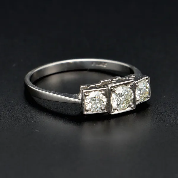 Platinum Diamond Ring