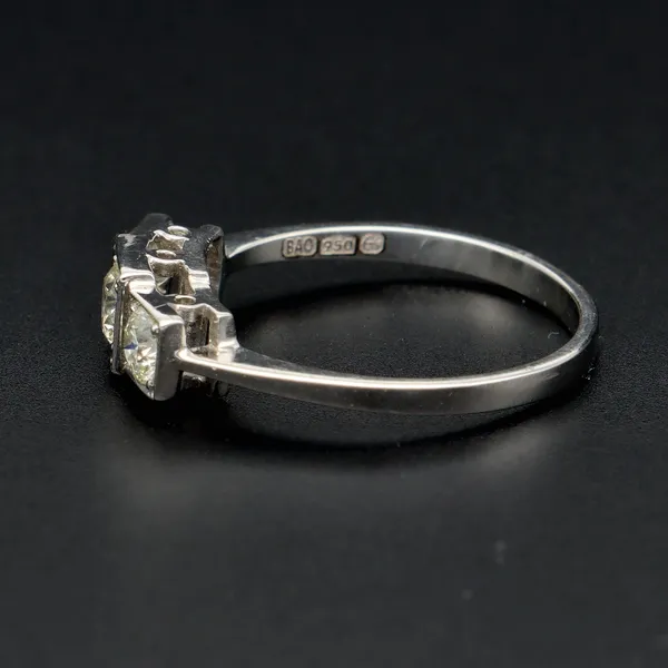 Platinum Diamond Ring