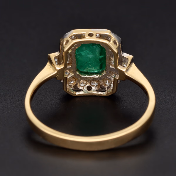 18ct Yellow Gold 1.00ct Emerald & Diamond Ring