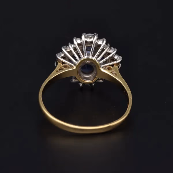 18ct Gold Sapphire and Diamond Ring