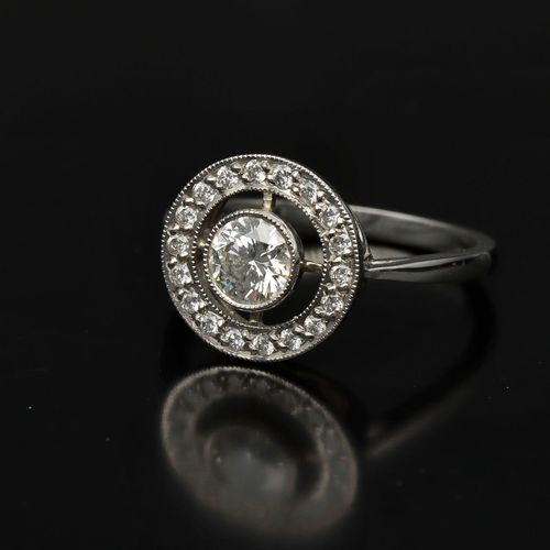 Art Deco Style Platinum and Diamond Ring image-3