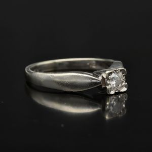 Gold Diamond Ring. Small Size