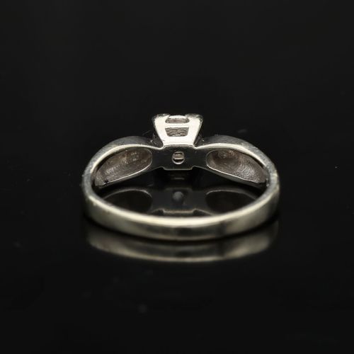 Gold Diamond Ring. Small Size image-3
