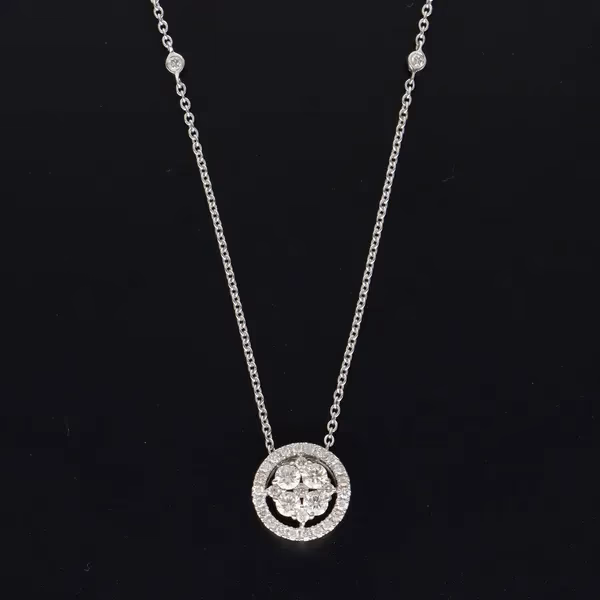 14ct White Gold Diamond Pendant Necklace
