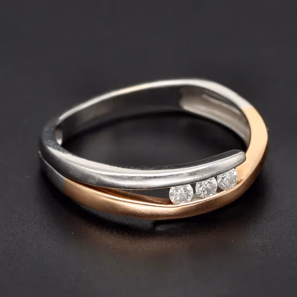 18ct Bi Colour Gold Diamond Ring