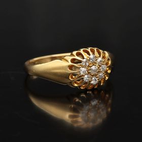 Antique 18ct Gold Diamond Cluster Ring