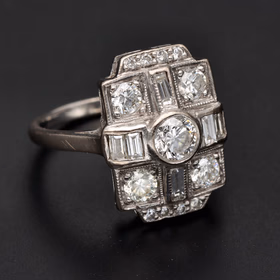 Art Deco White Gold Diamond Ring