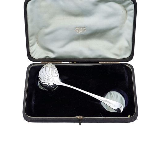 Boxed Georgian Ladies Solid Silver Sauce Spoons image-5