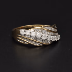 9ct Yellow Gold Diamond Dress Ring