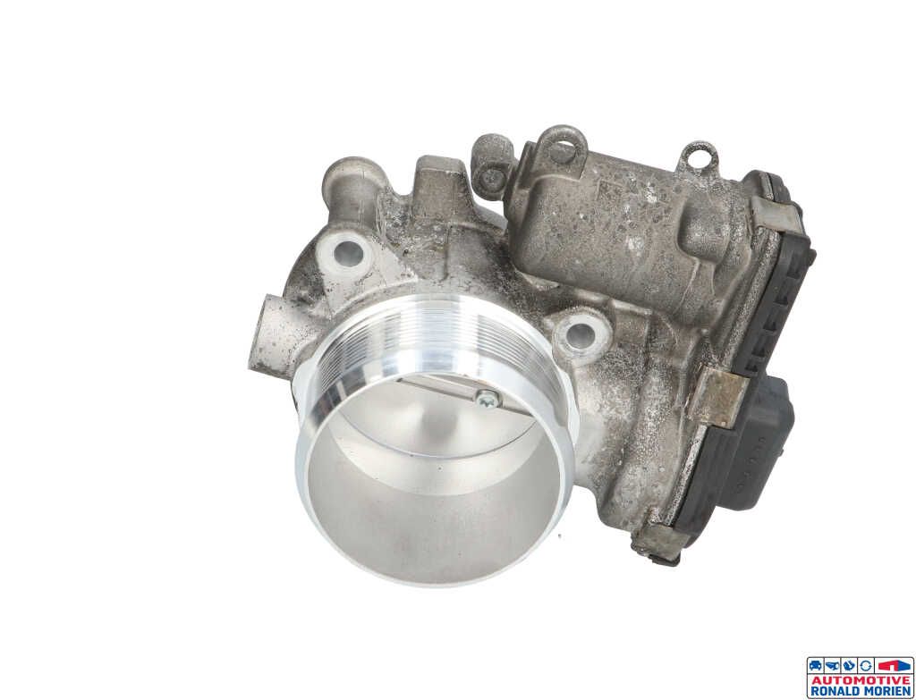 Used Throttle body Opel Astra L (F3/FB/FM/FP) 1.6 Plug-in Hybrid Turbo 16V Price € 135,00 Inclusive VAT offered by Automaterialen Ronald Morien B.V.