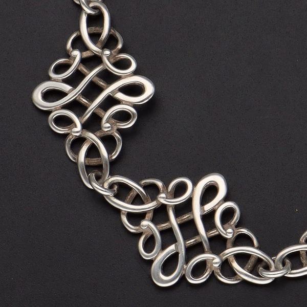 Rare Vintage Boxed Orcadian Sterling Silver Tudor Design Bracelet