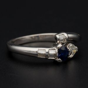 18ct Gold Diamond and Sapphire Ring