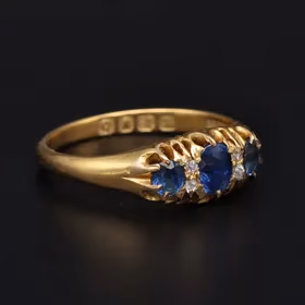 18ct Yellow Gold Diamond & Sapphire Ring
