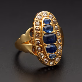 Vintage 18ct Yellow Gold Diamond & Sapphire Ladies Ring