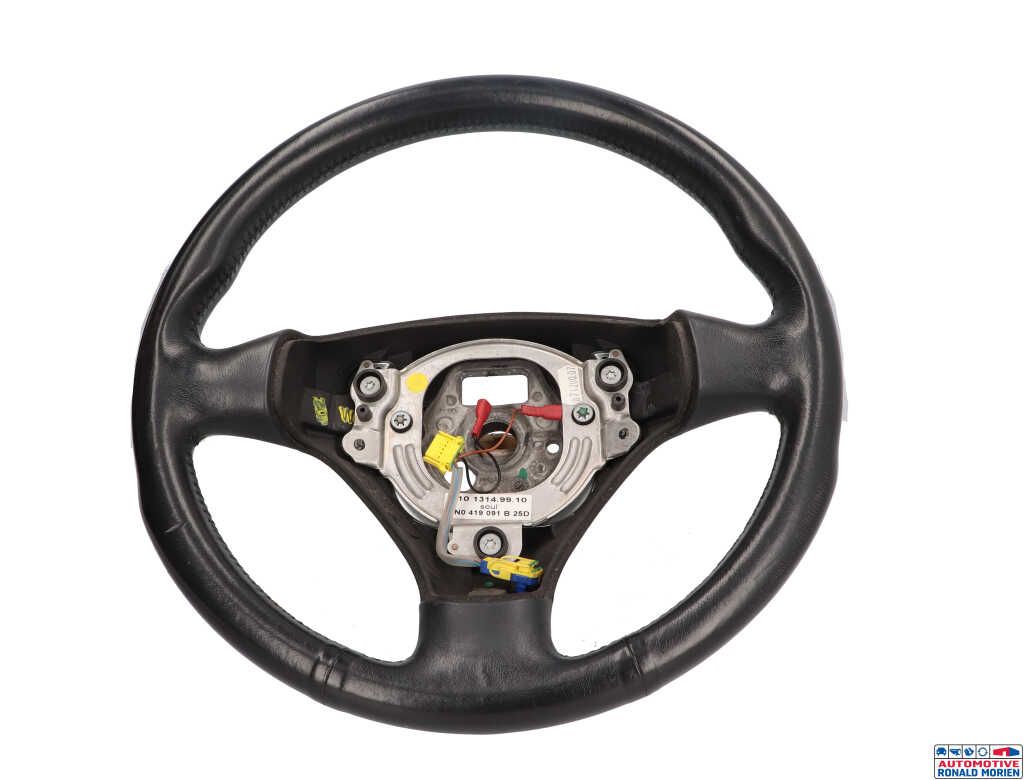 Used Steering wheel Audi TT (8N3) 1.8 T 20V Quattro Price € 35,00 Margin scheme offered by Automaterialen Ronald Morien B.V.