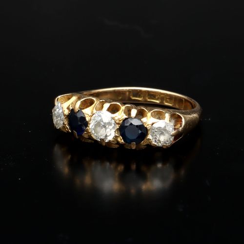 18ct Gold Sapphire and Diamond Ring image-3