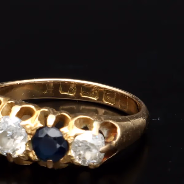 18ct Gold Sapphire and Diamond Ring