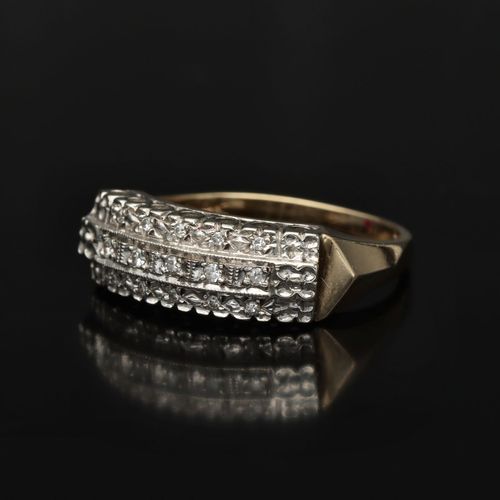 14ct Gold Diamond ring image-3