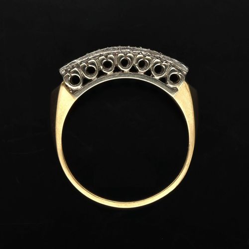 14ct Gold Diamond ring image-6