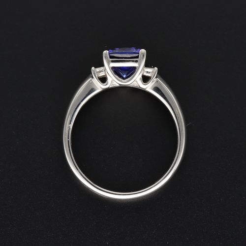 18ct Tanzanite and Diamond Ring image-6