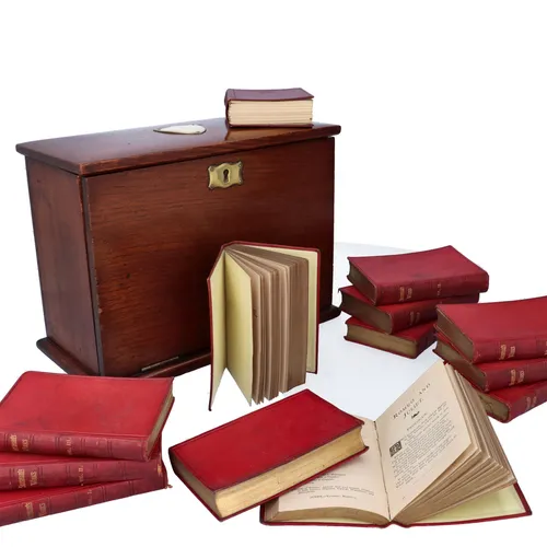 19th Century Oak Bookcase with Shakespeare Works image-2