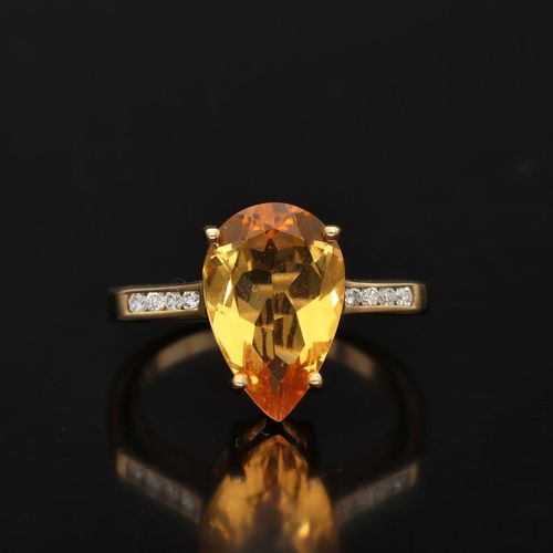1980s 9ct Gold Pear Cut Citrine and Diamond Ring image-2