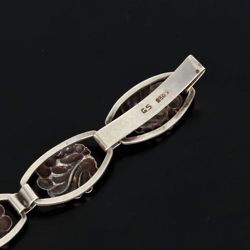 Mid Century Danish 830s Silver Foliate Link Bracelet image-4