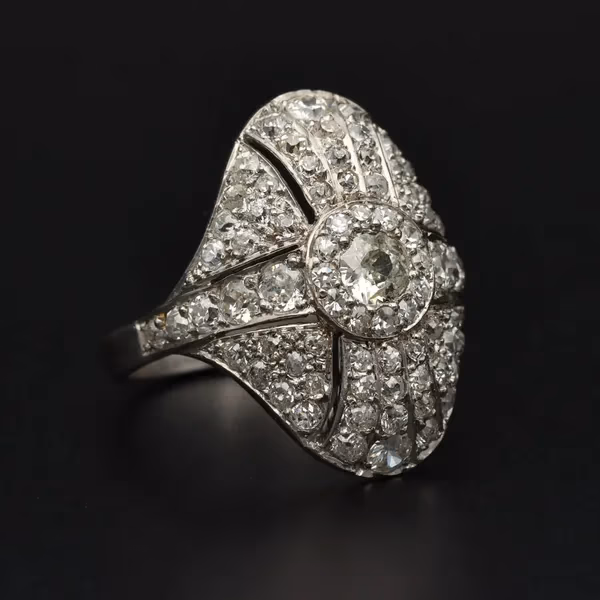Art Deco Platinum Diamond Ring