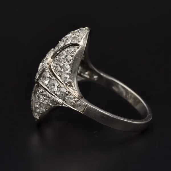 Art Deco Platinum Diamond Ring
