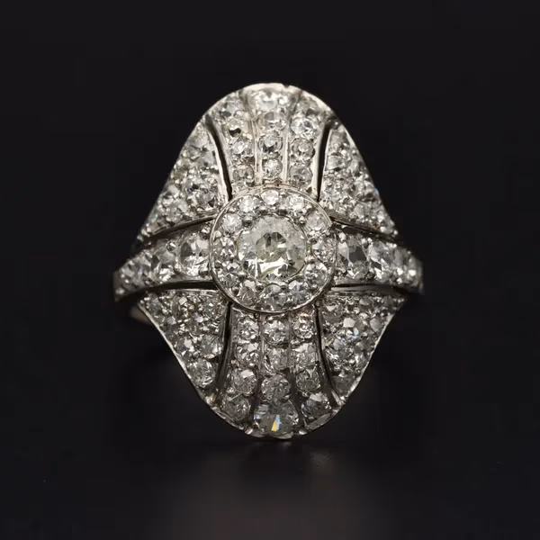 Art Deco Platinum Diamond Ring