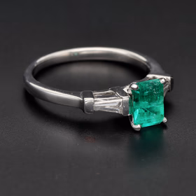 Art Deco Platinum Emerald and Diamond Ring