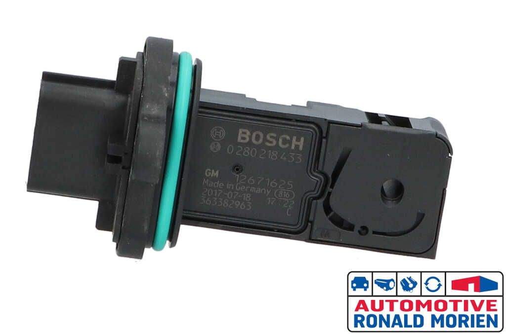 Used Airflow meter Opel Astra K Sports Tourer 1.4 16V Price € 39,00 Inclusive VAT offered by Automaterialen Ronald Morien B.V.