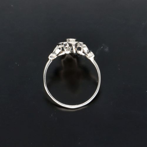 Vintage Platinum Diamond Ring image-6