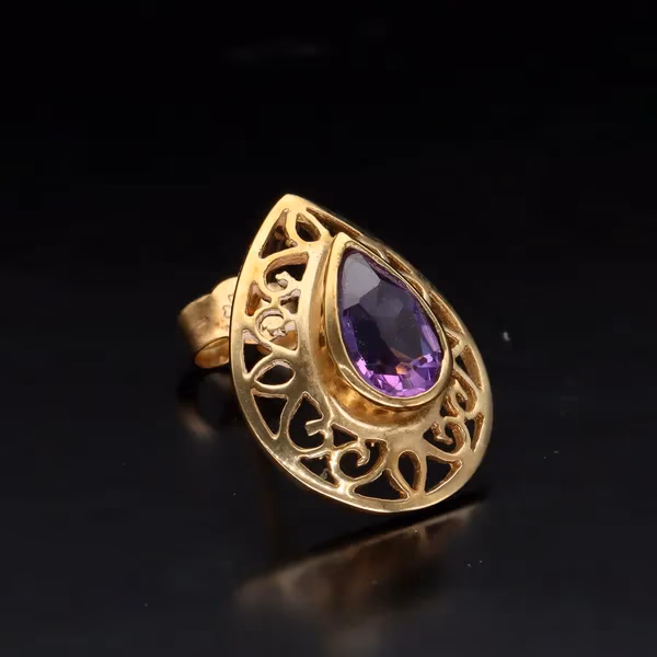 9ct Gold Amethyst Earrings